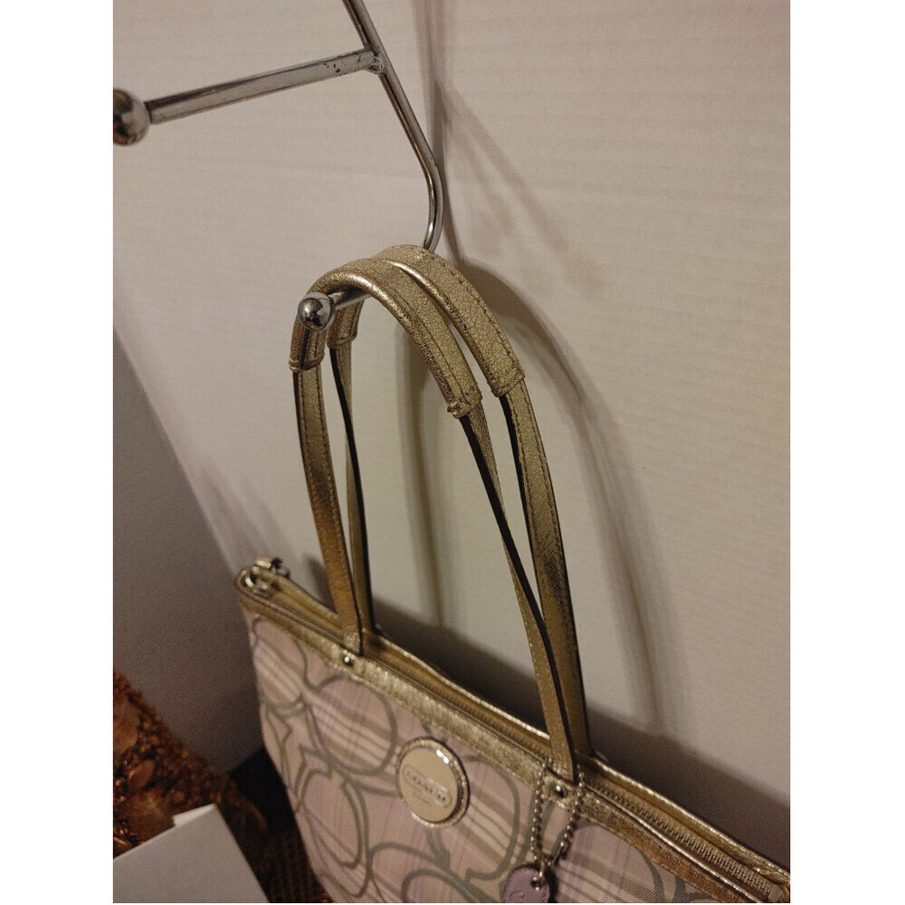 Coach Signature Plaid Cream Lavender Tote F17474 - Picture 3 of 9